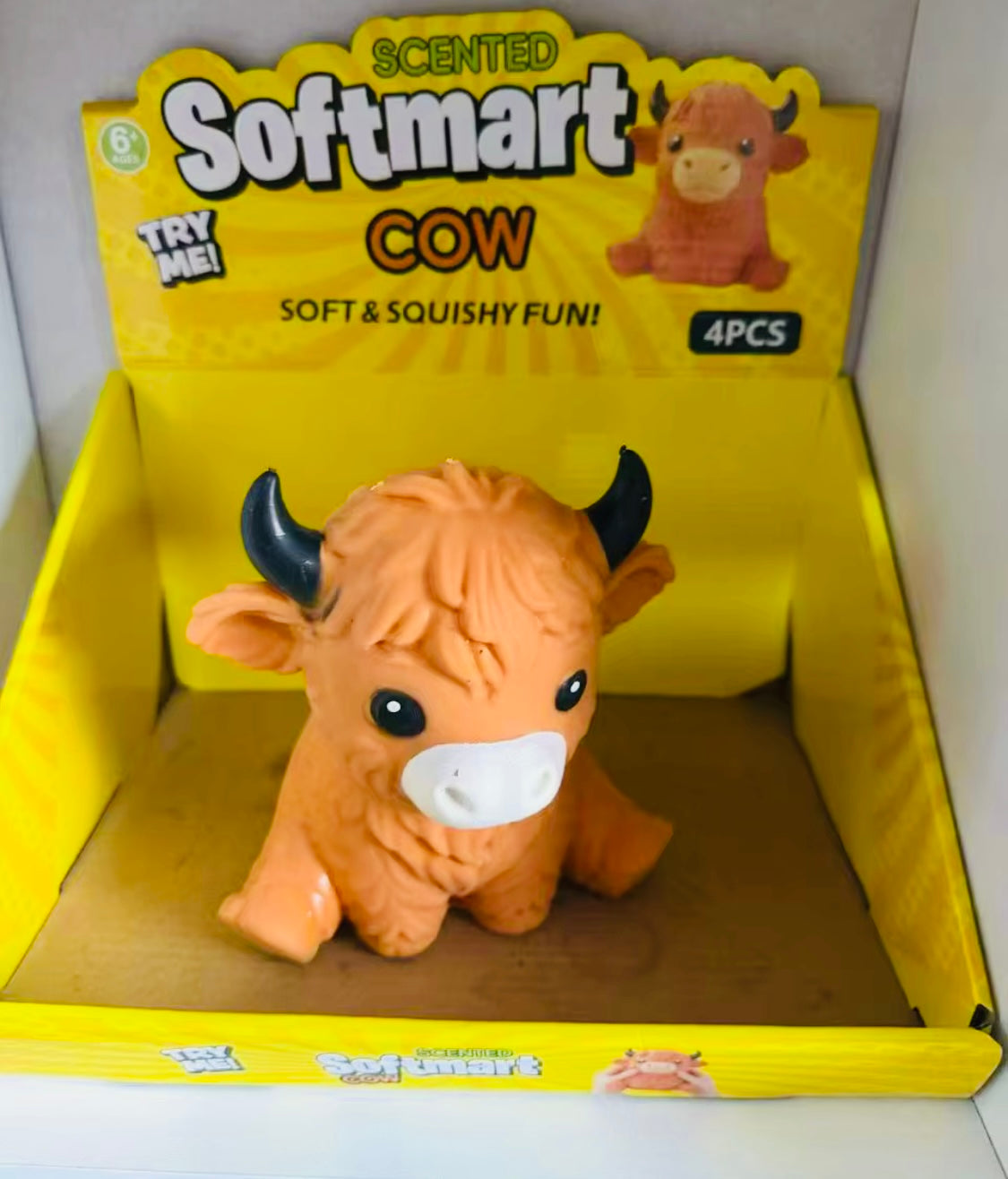 Jumbo Highland cow ๐