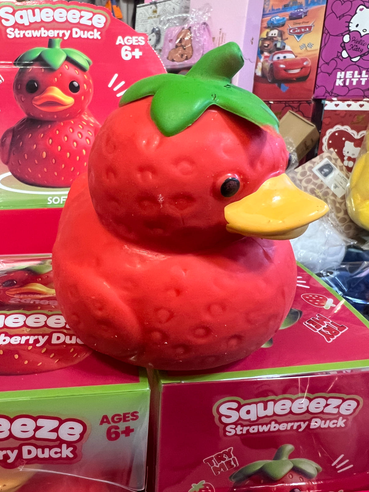Strawberry 🍓 Duck 🐥squeeeze 1PC
