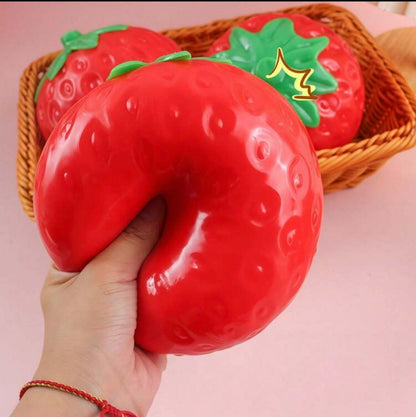 Jumbo squeeze strawberry 🍓 1PC